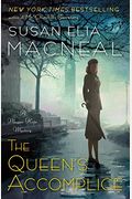 The Queen's Accomplice: A Maggie Hope Mystery