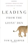 Lidera En El Foso De Los Leones = Leading From The Lions'den