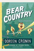 Bear Country: Bearly A Misadventure (The Chicken Squad)