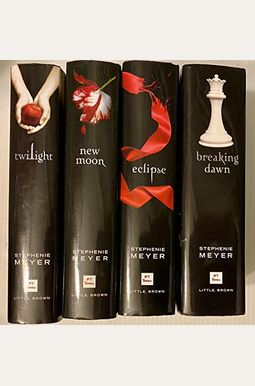 The Twilight Collection: Twilight / New Moon / Eclipse The Twilight Collection: Twilight / New Moon / Eclipse