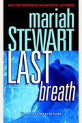 Last Breath: A Novel Of Suspense